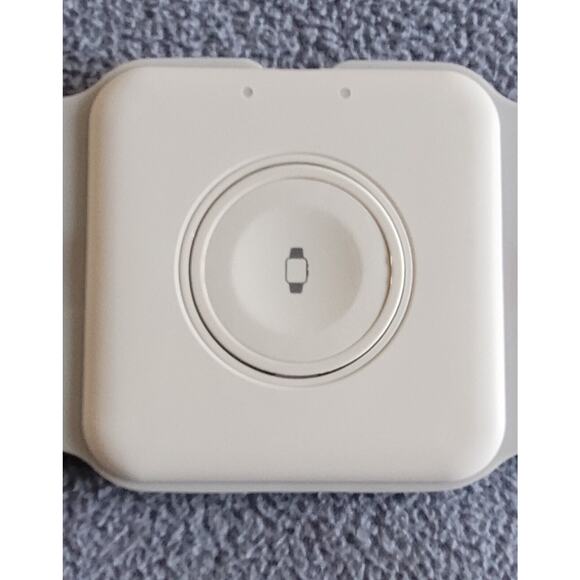 3-in-1 Universal Charging Station Portable/Travel Foldable Magnetic--NEW in box! - Picture 5 of 11